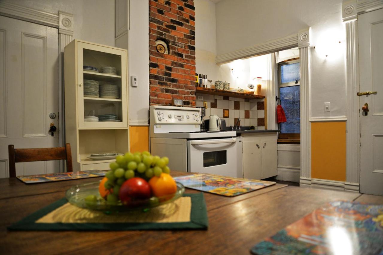 Vancouver Hideaway Guesthouse חדר תמונה