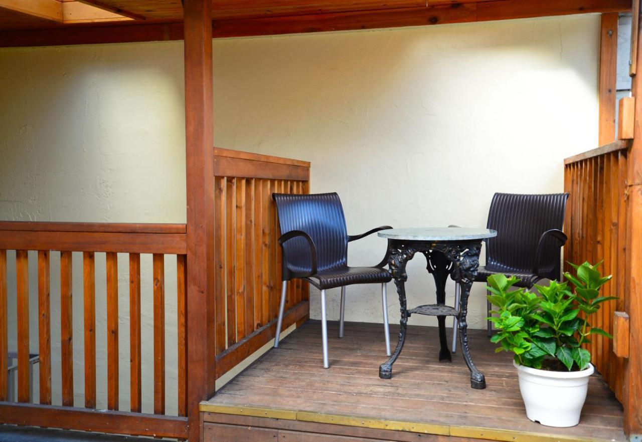 Vancouver Hideaway Guesthouse מראה חיצוני תמונה