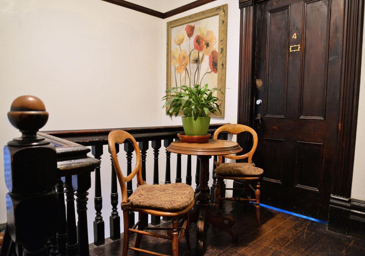 Vancouver Hideaway Guesthouse מראה חיצוני תמונה