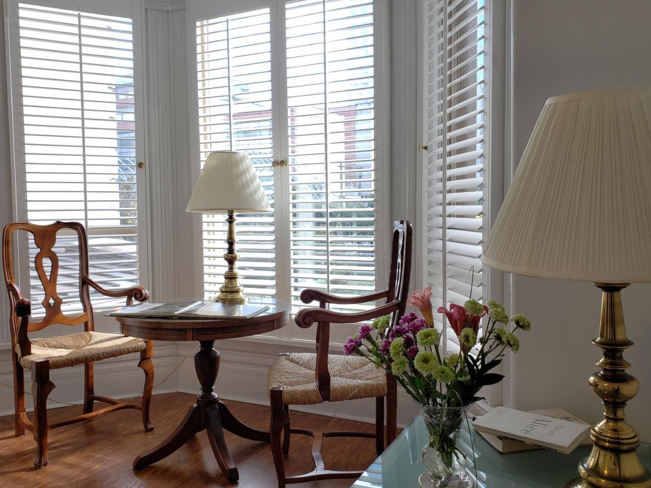Vancouver Hideaway Guesthouse מראה חיצוני תמונה